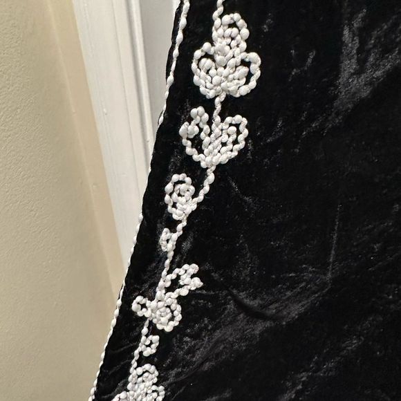 Anthropologie Raga Maddy Velvet Wide-Leg Pants - Picture 7 of 7